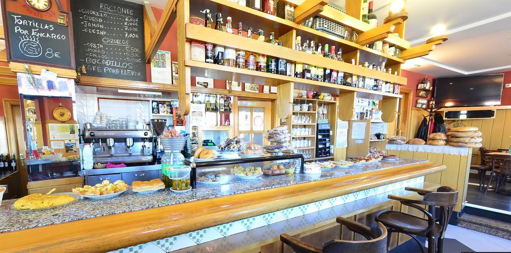 Hostal Bar Stop Hotell Velilla del Rio Carrion Eksteriør bilde